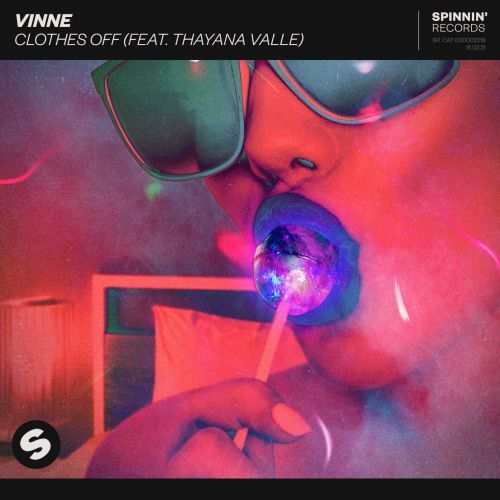 Clothes Off (feat. Thayana Valle)