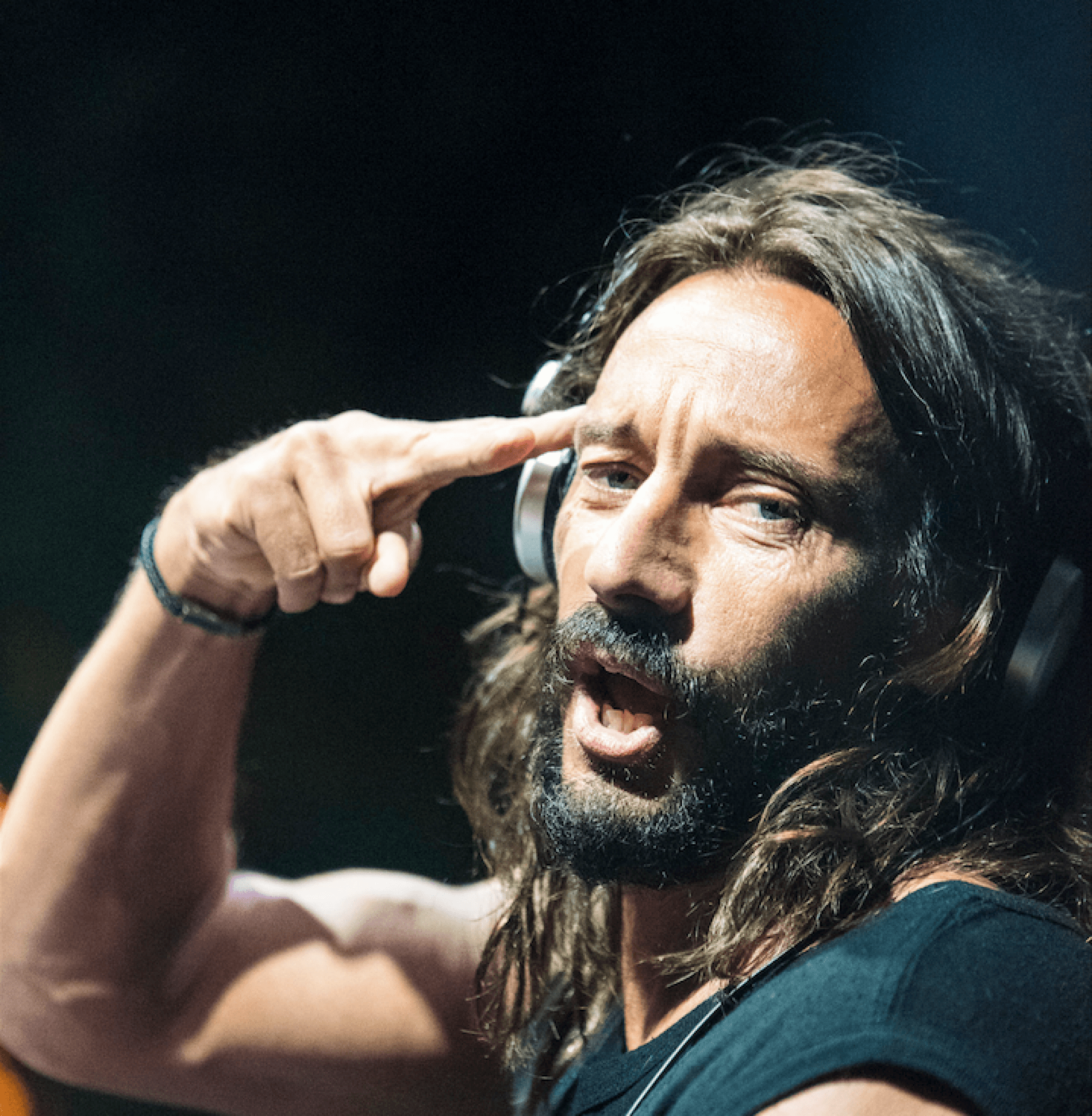 Bob Sinclar gives away stems of his hit record