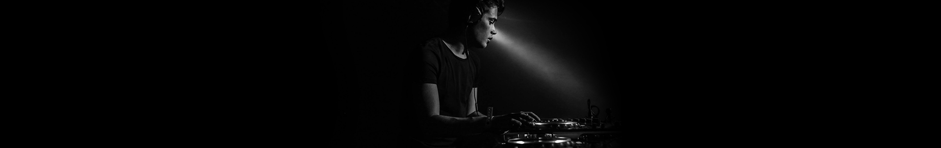 Check out the guest mix from Dastic on SLAM!