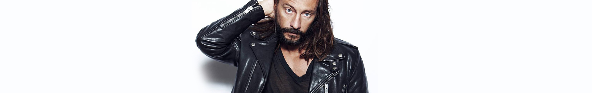 New video and free download! Bob Sinclar with 'Stand Up'