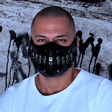 Onur Tezel